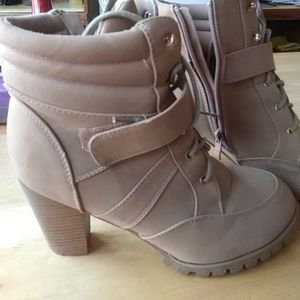 Tan bootie